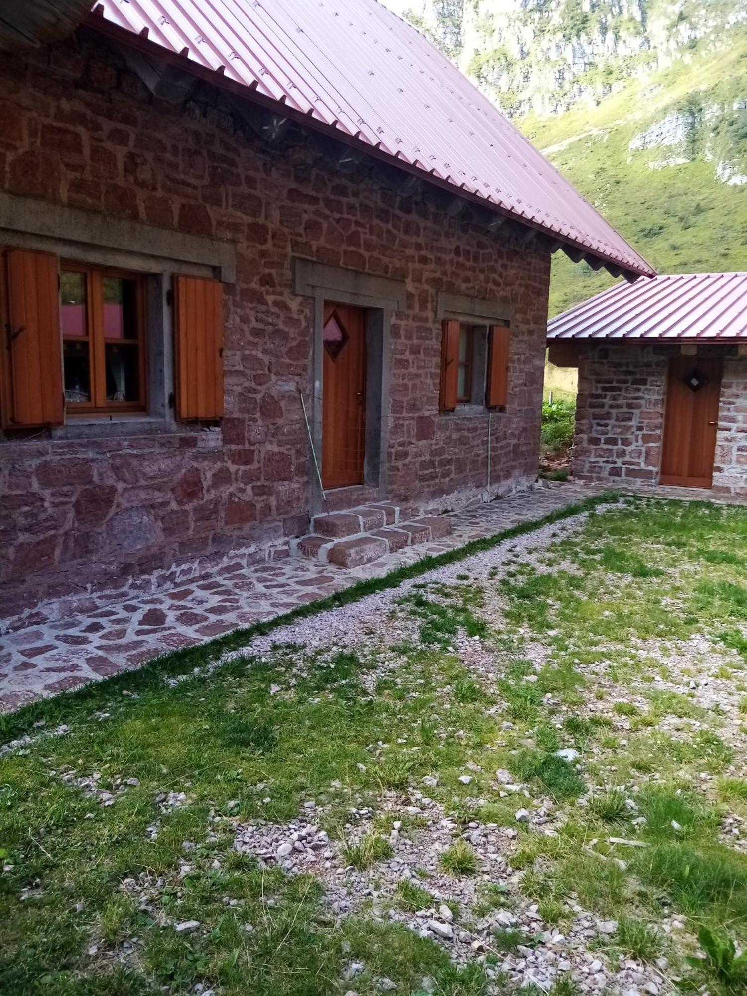Ristorante E B&B In Sella Pozzis エクステリア 写真