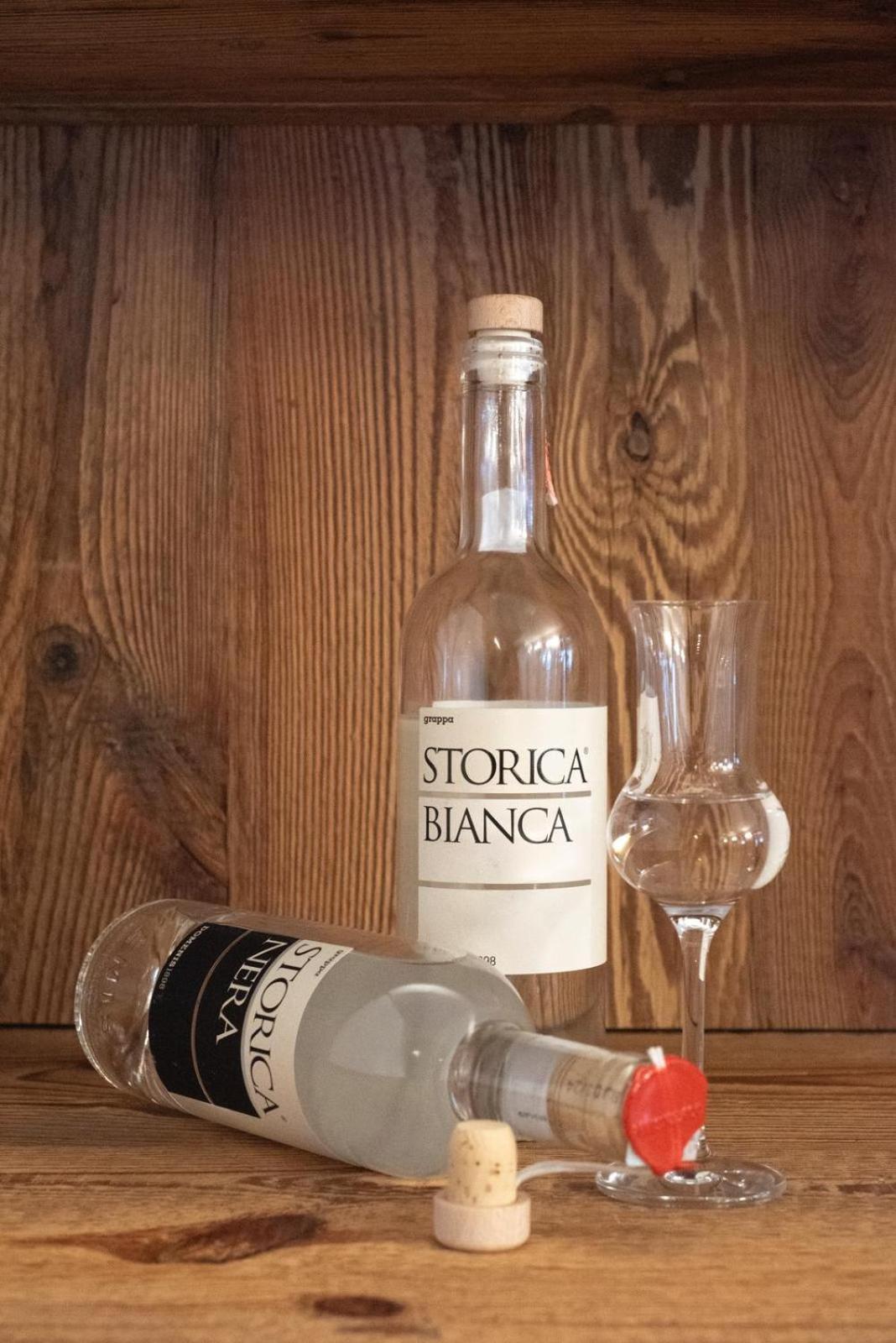 Ristorante E B&B In Sella Pozzis エクステリア 写真